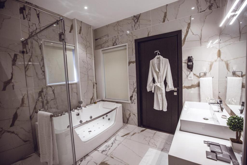 Grand Ittehad Boutique Hotel Lahore Exteriér fotografie